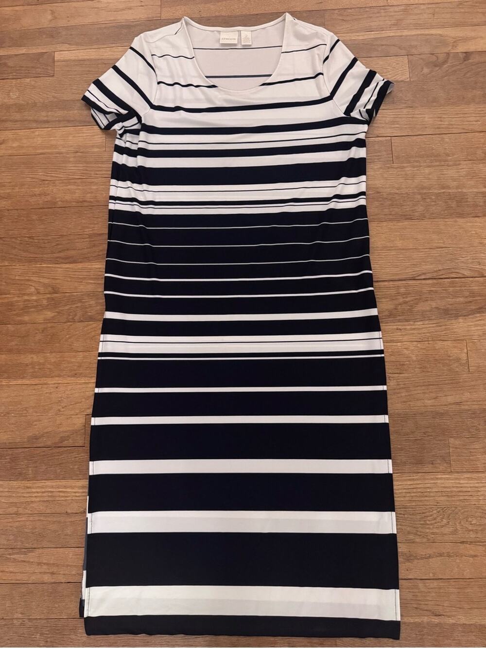Chico's Women's Black White Striped Maxi Dress - Size 2 / Large
b28